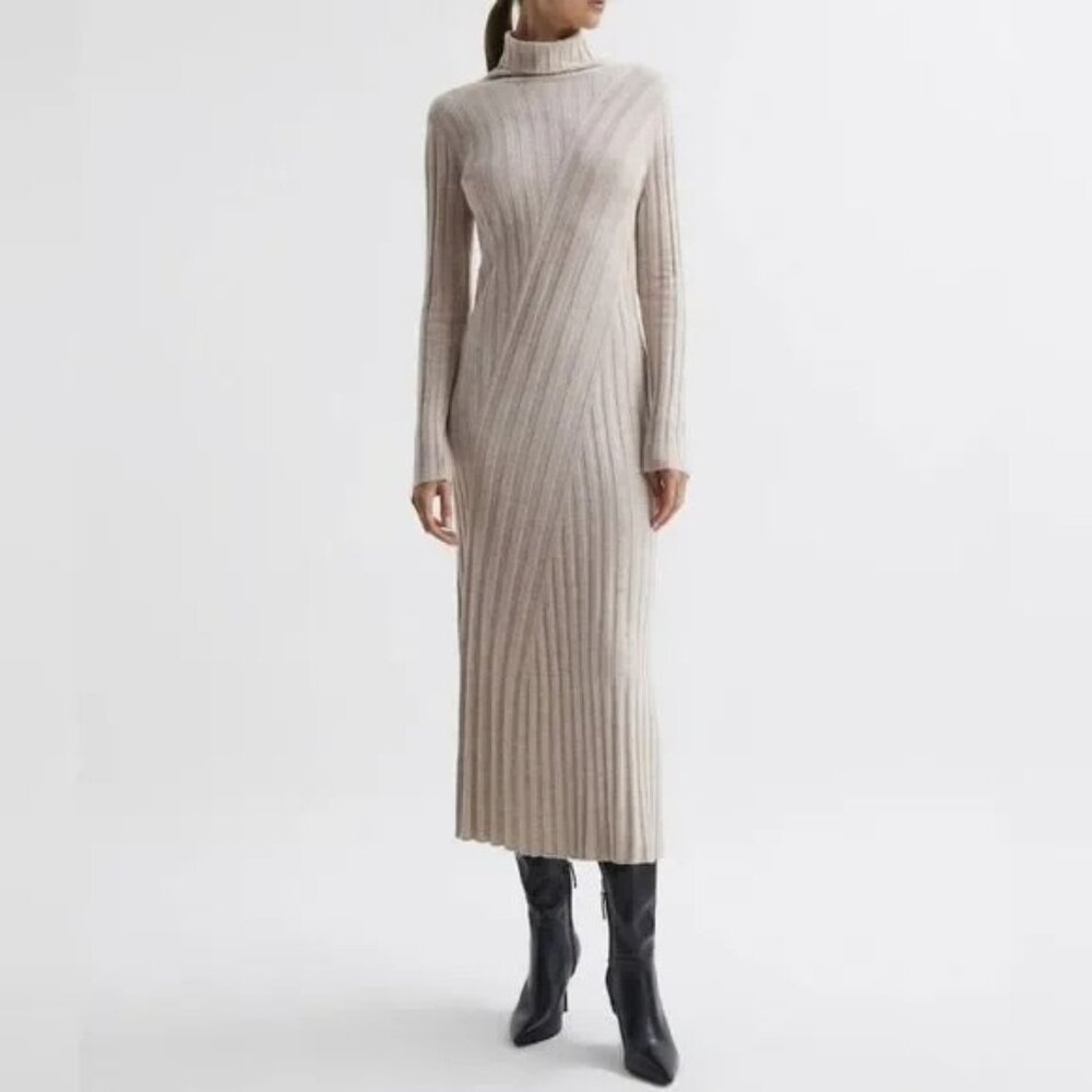 Elie Tahari ribbed knit turtleneck sweater dress, medium, brand new. - Picture 1 of 3